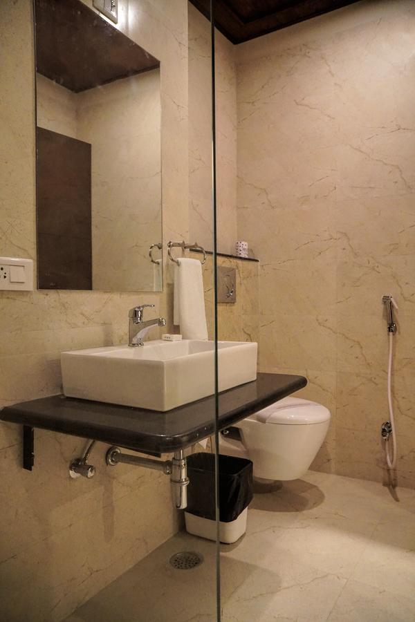 Admire Inn By Tgi Udaipur Luaran gambar