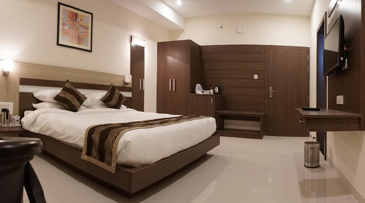 Admire Inn By Tgi Udaipur Luaran gambar